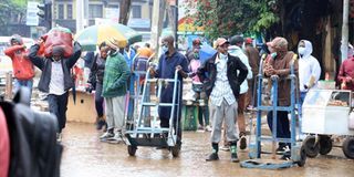 Nairobi residents without masks