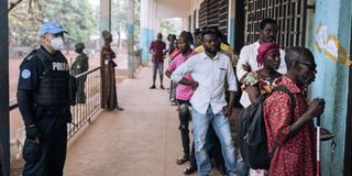 Voters queue to vote Central African Republic