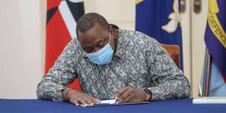  Uhuru Kenyatta