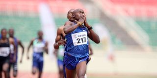 Noah Kibet celebrates winning men's 1000m race