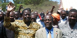 President John Magufuli and Raila Odinga