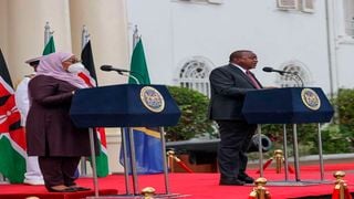 President Uhuru Kenyatta and President Samia Suluhu Hassan