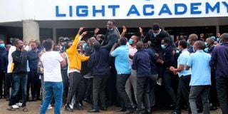 Light Academy 