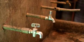 Dry water taps
