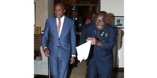 President Uhuru Kenyatta meets Zambia's Kenneth Kaunda 