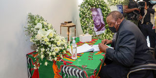 President Uhuru Kenyatta Lusaka Show Grounds Kenneth Kaunda funeral