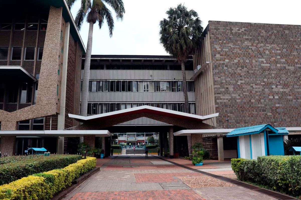 KMPDU moves to court to block UoN fees increase | Nation