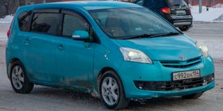 Toyota Passo Sette