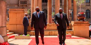 Uhuru Kenyatta and Cyril Ramaphosa 
