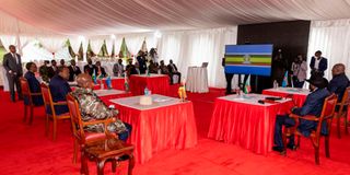President Uhuru Kenyatta with his East African Community counterparts 