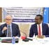 US Ambassador to Somalia Larry André (left) and Omar Faruk Osman, the Secretary General of NUSOJ.