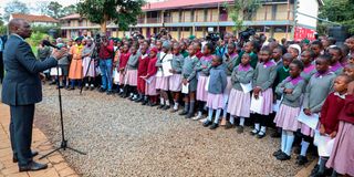 President Dr William Ruto addressing learners at Joseph Kang’ethe Primary School in Kibera
