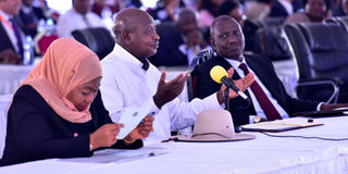 Presidents Samia Suluhu (Tanzania), Yoweri Museveni Museveni (Uganda) and William Ruto (Kenya)