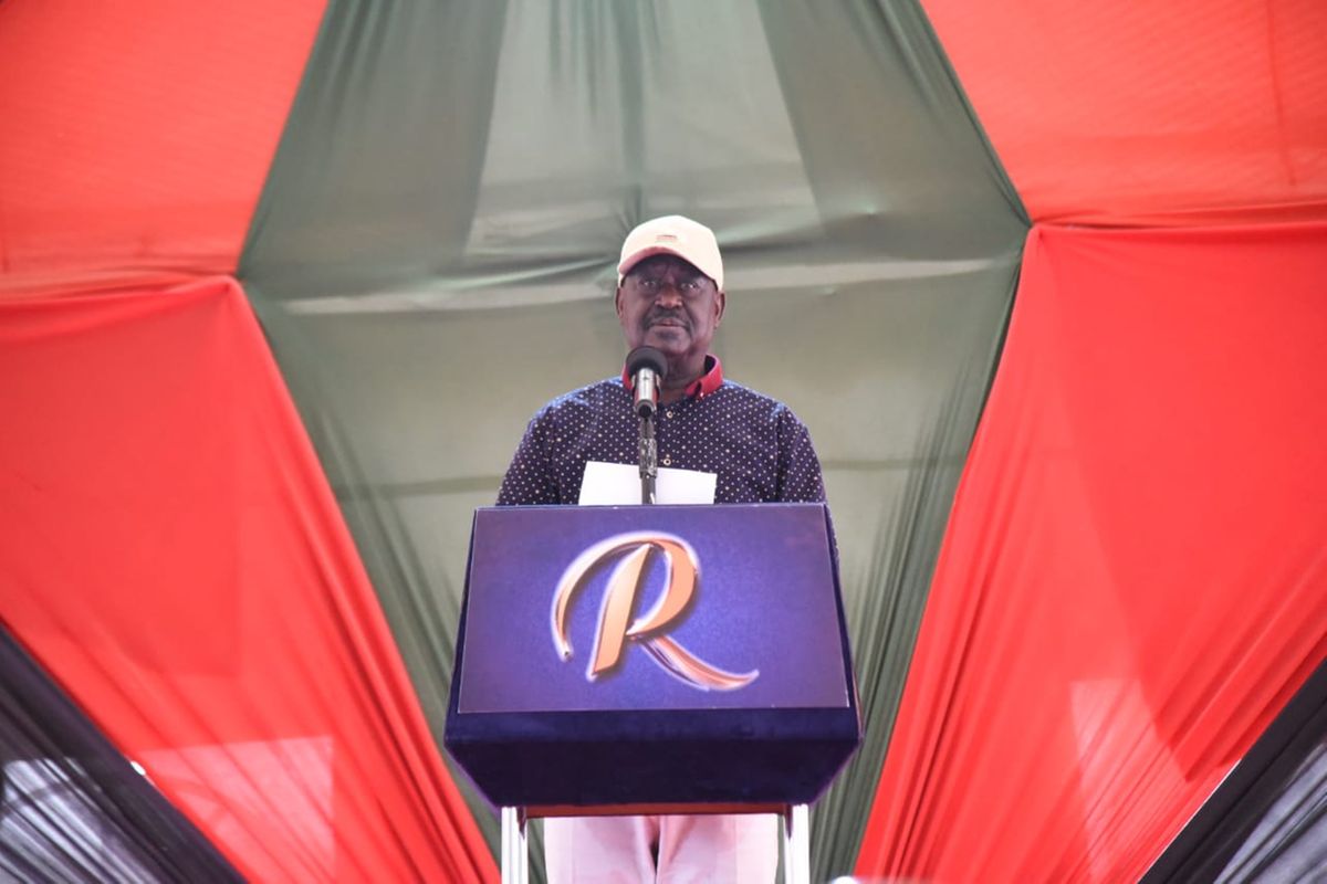 Raila changes tune, calls off boycott of Star newspaper