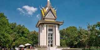stupa at Choeung Ek killing 
