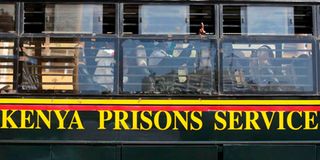 Prisons bus