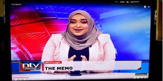 Zainab Ismail presenting an episode of the ‘The Memo’ 