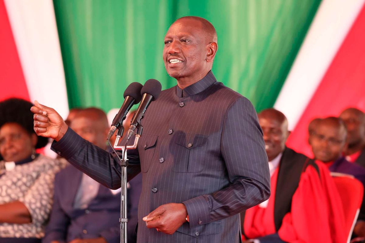 Ruto slaps State officials with travel ban to lower government spending