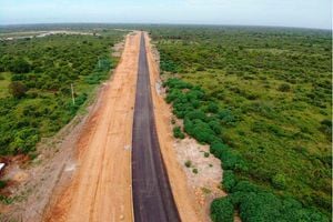 the Hindi-Junction to Kililana’s Lamu Port site access road