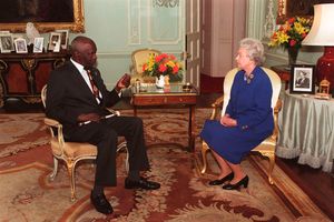 Daniel arap Moi with Queen Elizabeth II