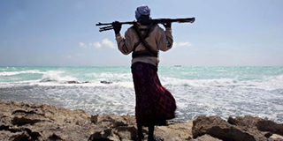 armed Somali pirate