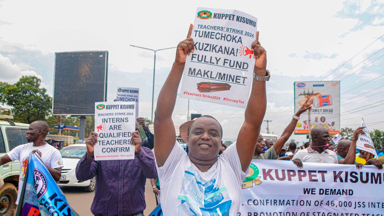 Kuppet tells striking teachers to continue with the strike