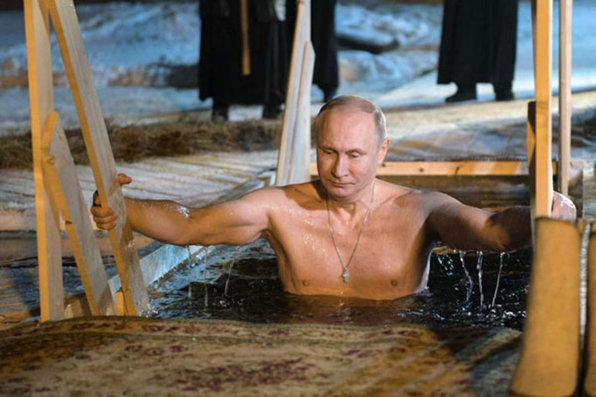 Vladimir Putin Plunges Into Freezing Water To Mark Epiphany Nation
