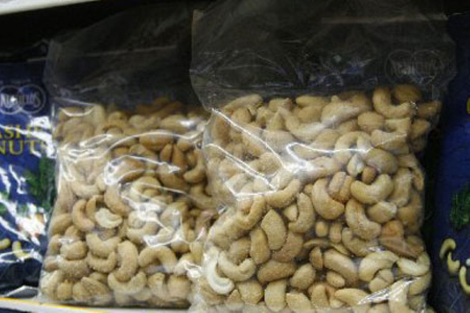 current price of raw cashew nuts